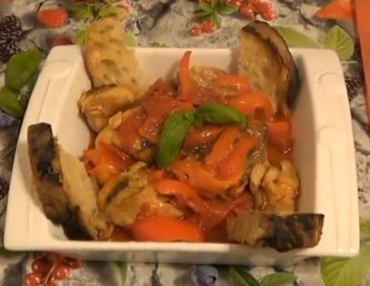 Il Video: Pollo con i peperoni.In Cucina con Devis & Tatiana.