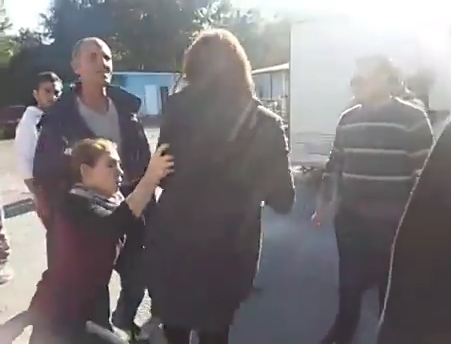 Salvini (Lega Nord): Bologna, Rom aggredisce leghista. Il Video.
