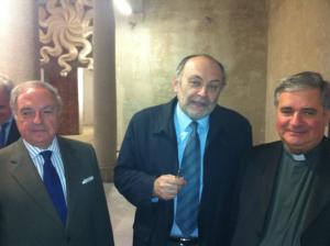 da dx Mons. Gianantonio Borgonovo, Armando Torno, Achille Colombo Clerici pres. Assoedilizia, AM e IEA