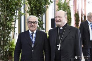 Il Card. Gianfranco Ravasi con il presidente di Assoedilizia Achille Colombo Clerici