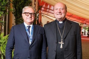 Achille Colombo Clerici IEA con il cardinale Gianfranco Ravasi