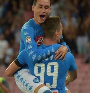 Anticipi Serie A, Juve vince di misura sulla Lazio. Goleada al San Paolo tra Napoli e Milan.