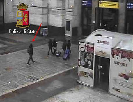 Fotogramma Amri Anis in Stazione Centrale Milano