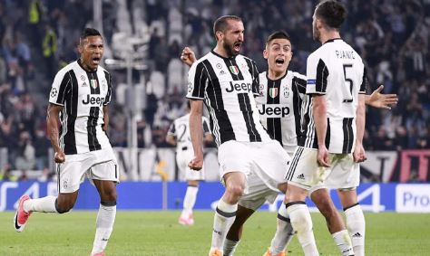 La Juve domina la partita e stravince contro il Barcellona.