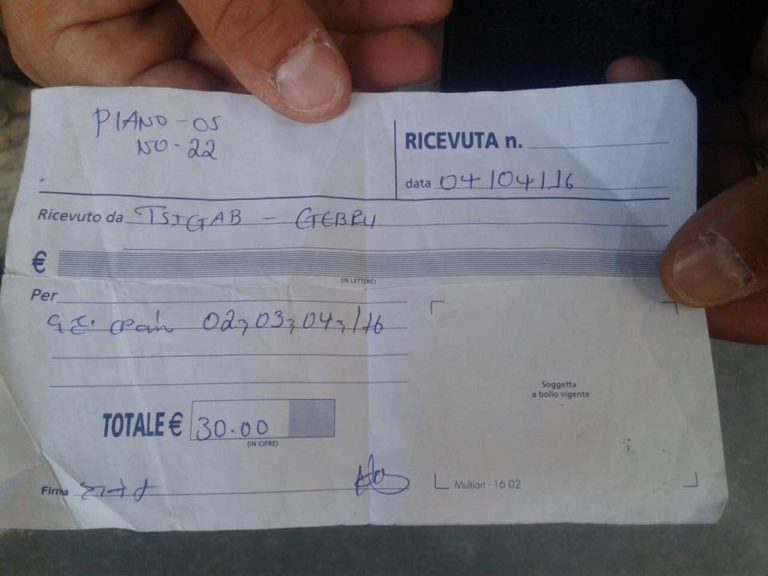 Rampelli: “Ecco le ricevute degli affitti illegamente riscossi dagli occupanti africani”.