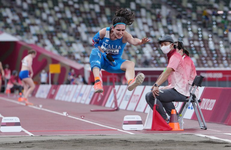 Atletica paralimpica, Tokyo 2020: Corso ottava nei 200, Cipelli nona nel lungo. Ossola in finale nei 100