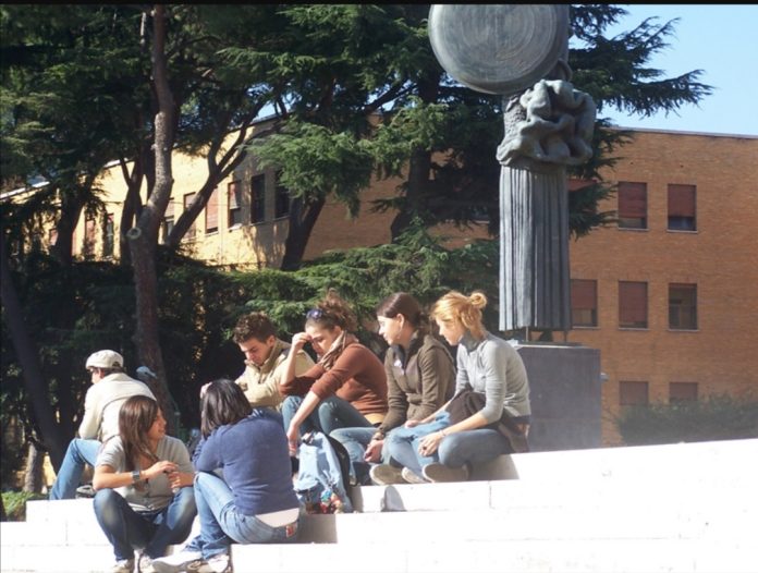 La Sapienza.