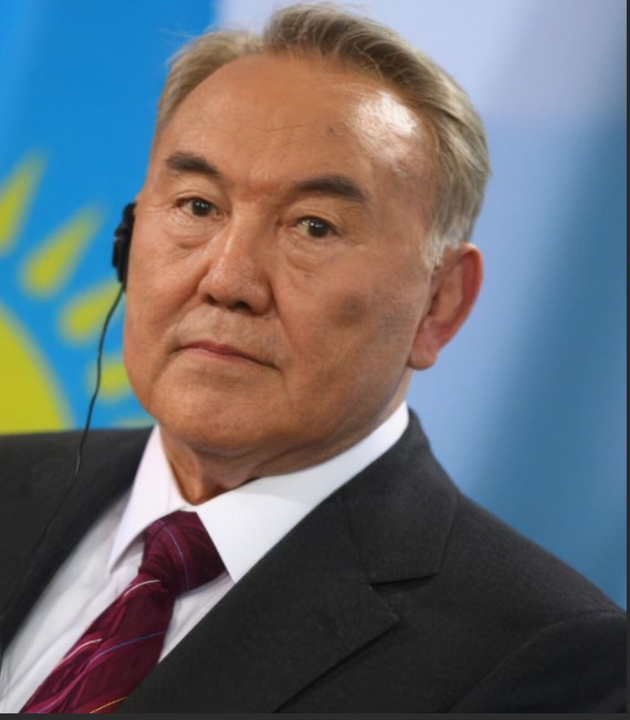 Colpo di scena in Kazakhstan: Nazarbayev riappare in un video.
