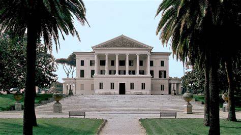 Villa Torlonia e le bizzarrie dei principi parvenus