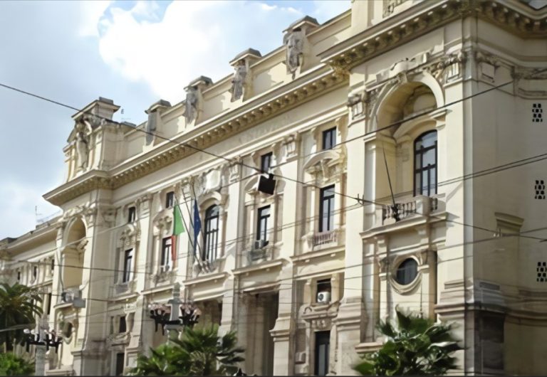 Concorso Funzionari MIUR 2022 – Riaperto il bando da 304 posti – Per laureati.