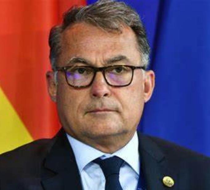 Bundesbank lancia l’allarme: ” In autunno la Germania potrebbe avere l’inflazione al 10%”.