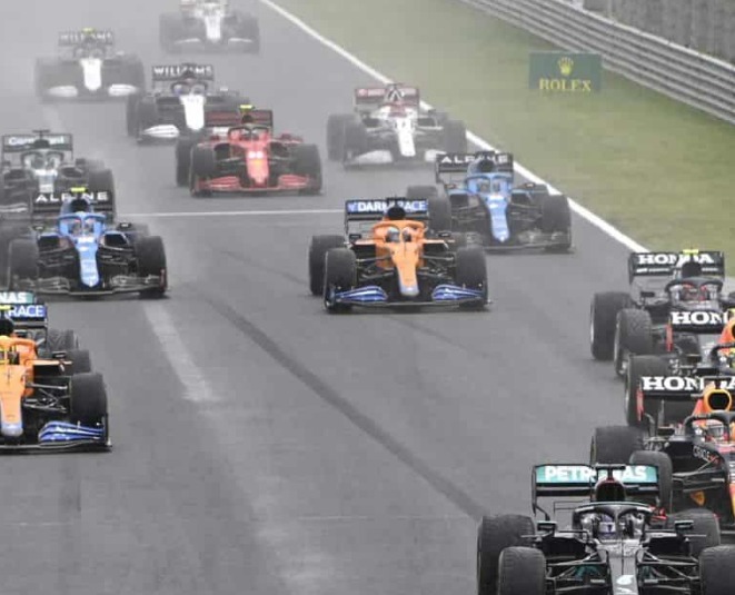 F1: Verstappen vola in Belgio, ma la pole è di Sainz.