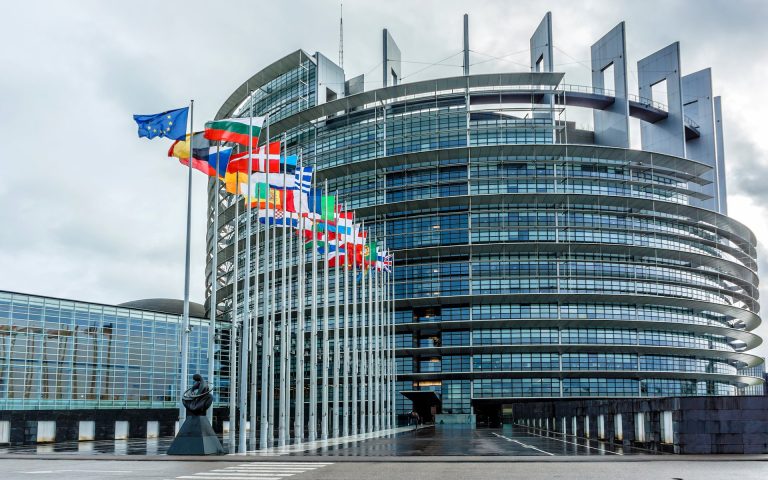 Ucraina: Ue valuta alternative per sbloccare 8 mld aiuti.