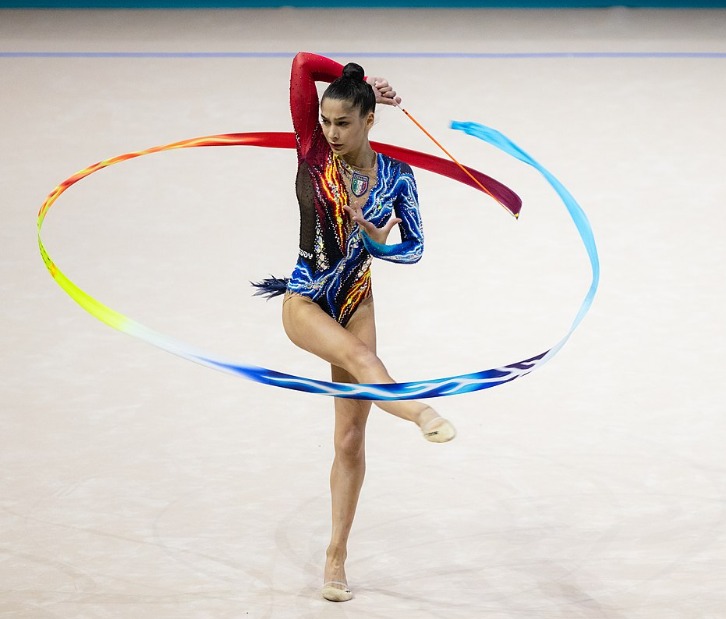 Ginnastica: Raffaeli poker d’oro, è regina ai Mondiali.