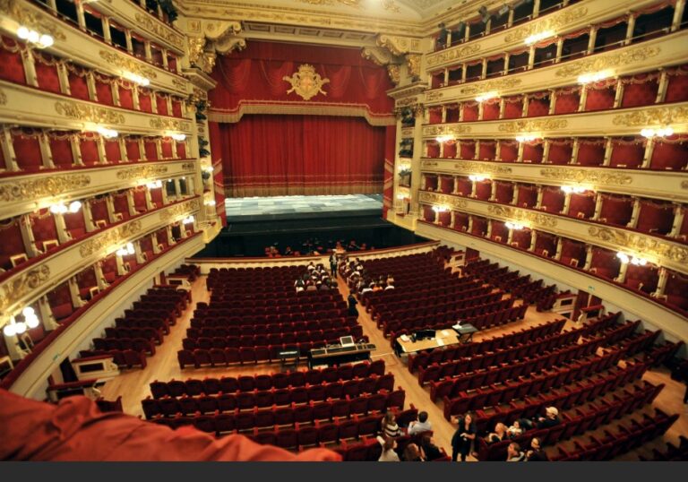 Milano , la Scala in città: 5 giorni di spettacoli gratuiti dal 27 settembre.