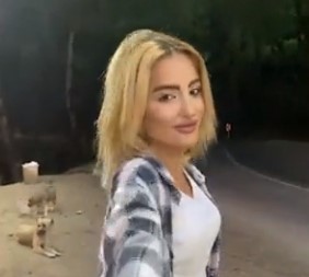 ‘Uccisa in Iran Hadith Najafi’, ragazza simbolo delle proteste.