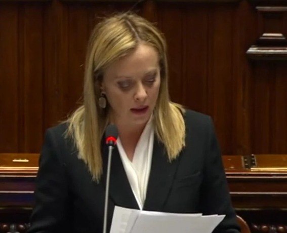 Meloni alla Camera: ‘Più Italia in Europa, non viceversa’.