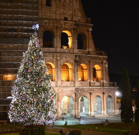 Natale: Codacons, per luci e addobbi prezzi su del 25%.