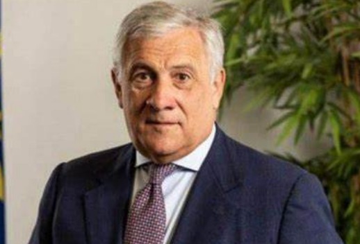 Tajani: ‘Berlusconi non ha mai difeso Putin, è uomo di pace’.