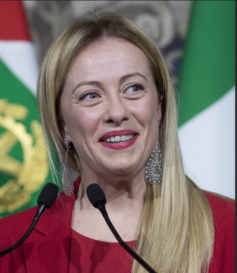 Meloni:” Sì alla stretta sulla protezione speciale”.