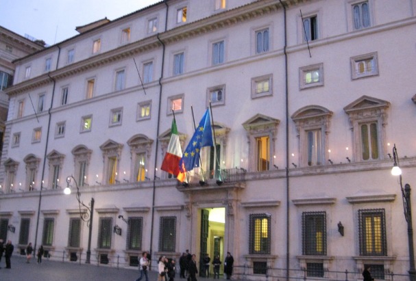 Un Cdm il primo maggio per tagliare il cuneo.