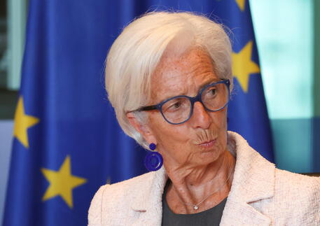 Allarme dei consumatori: ‘Il nuovo rialzo della Bce una mazzata per le famiglie’.