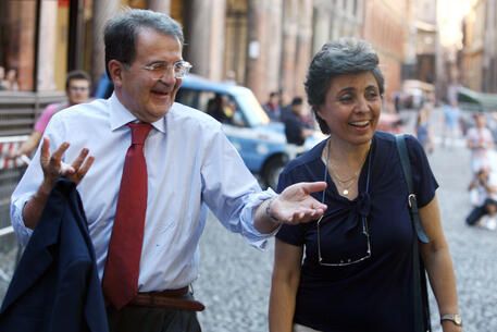 Addio a Flavia, moglie e gran consigliera di Prodi.
