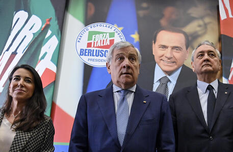 Tajani: “Marina Berlusconi mi ha ribadito la vicinanza della famiglia a Forza Italia”.