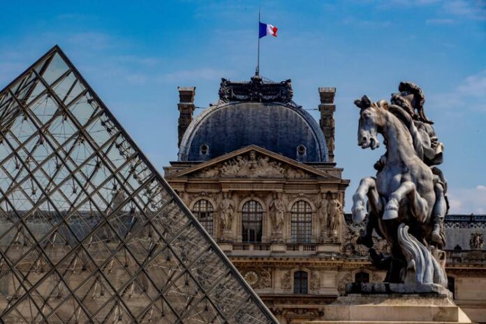 louvre_fg_050720