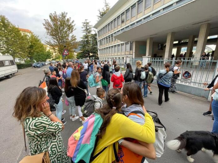 Scuola: prima campanella senza mascherina in Alto Adige