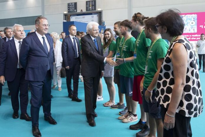 mattarella_meeting_giovani_quir.jpg
