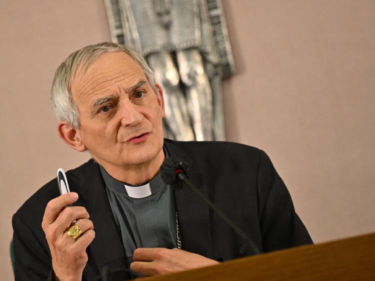 Ucraina, Zuppi: “Pace sia giusta e sicura, va trovata con il dialogo non con le armi”.