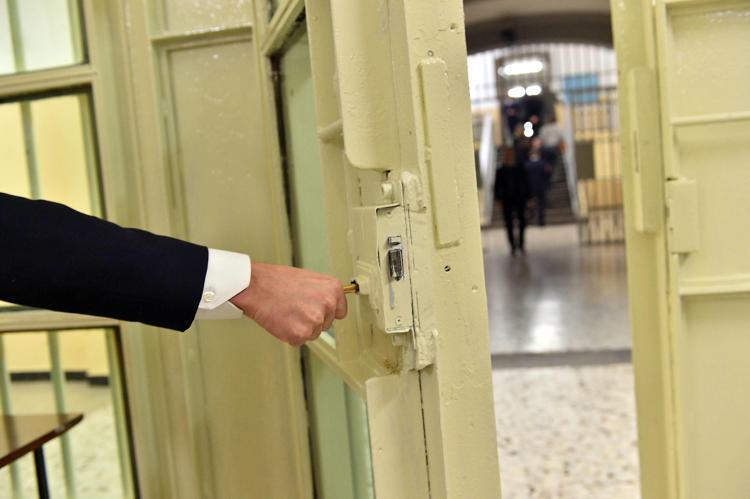 “Ti faccio fare la fine di Giulia Cecchettin”: 18enne arrestato ad Aosta.