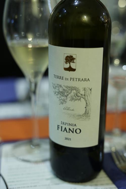 Roma abbraccia la storia e l’arte del vino di Michelangelo, erede di una storia d’impresa del Made in Italy agroalimentare di qualità che valorizza l’Irpinia.