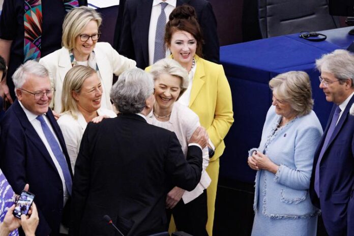 vonderleyen_rielezione_baci_fg_ipa