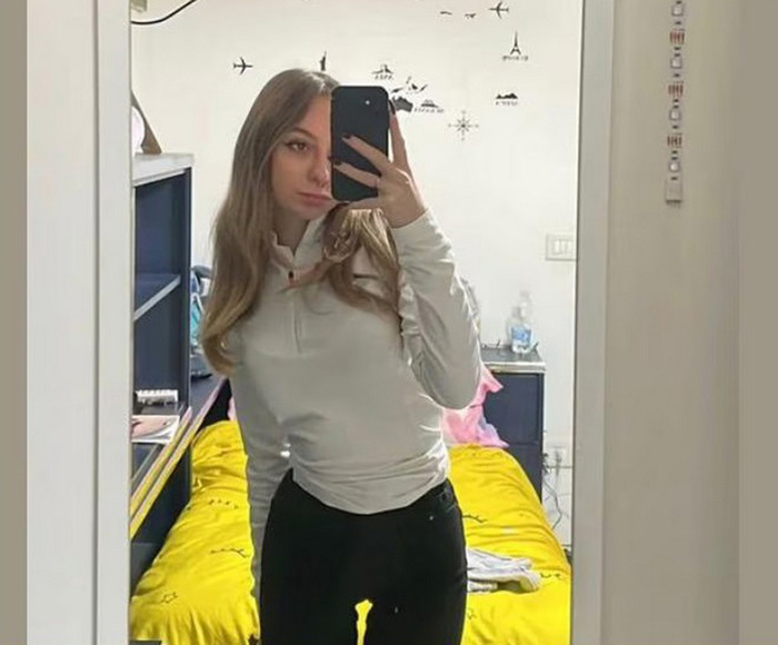 Bergamo: uccisa a 18 anni in casa, arrestato un vicino coetaneo.