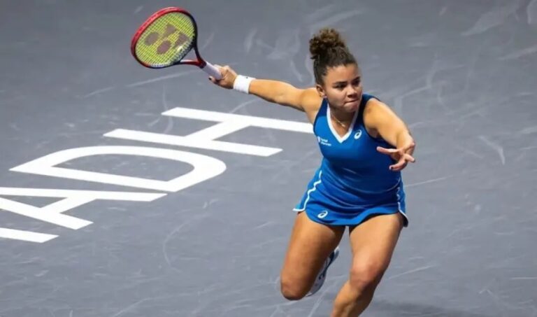WTA Finals, Paolini si ferma prima del Gran Finale.