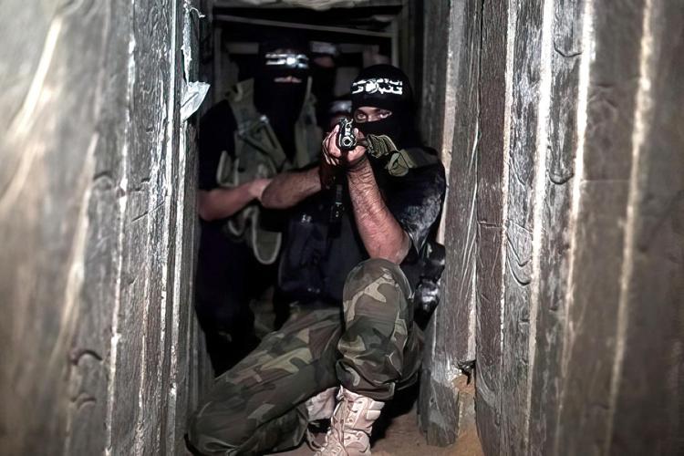 Tregua Gaza, Hamas isolato pronto a cedere. Ma ora Israele è irremovibile.
