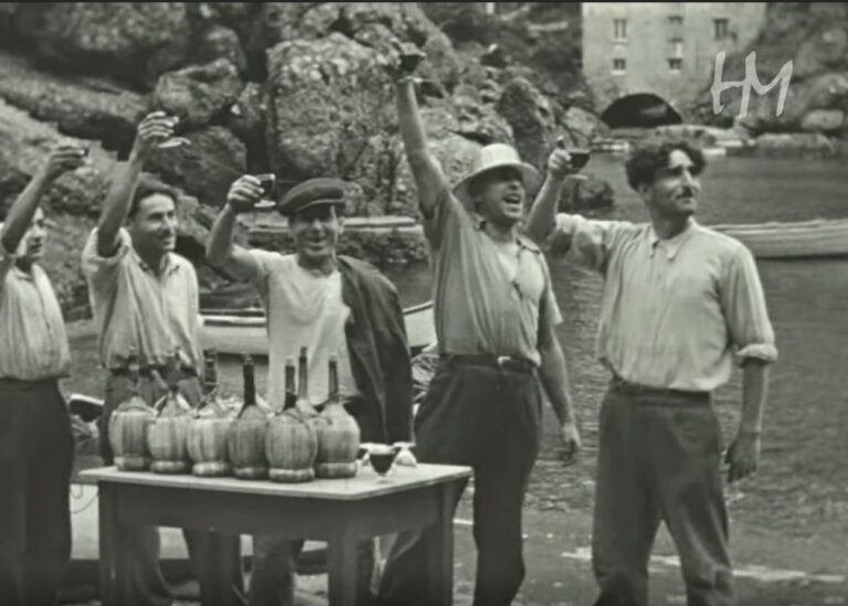 Una serie di toccanti filmati d’epoca sul rapporto degli italiani con il cibo.