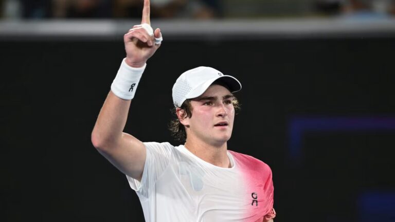 Australian Open, la nuova generazione è qui: Fonseca e Tien un futuro con Sinner e Alcaraz.