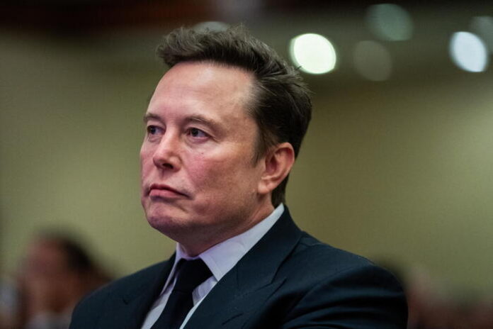 PRIME CREPE CON MUSK, STAFF INFURIATO PER CRITICHE A STARGATE