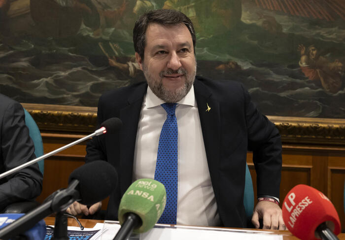 Salvini: ‘Nuova rottamazione delle cartelle per 10 milioni di italiani, Giorgetti d’accordo’.