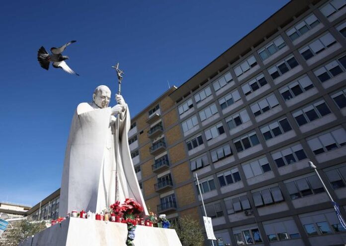 Il Papa, ho ancora bisogno di cure, ringrazio i medici