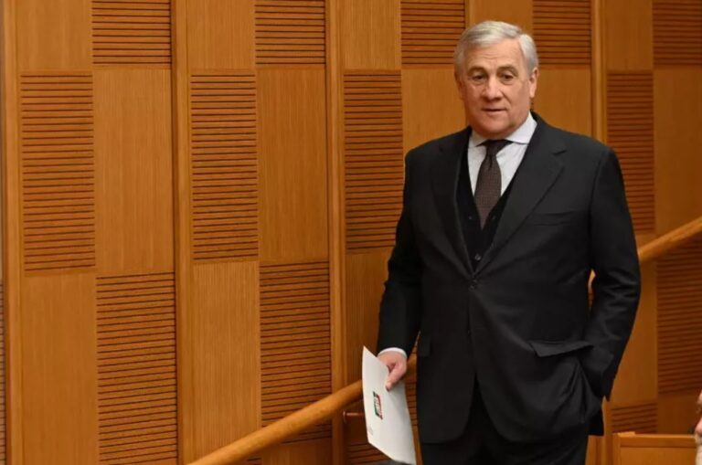Tajani, ‘positivo che Usa e Russia dialoghino per la pace’.
