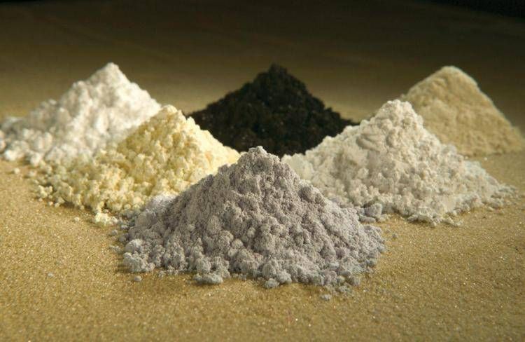 Terre rare, Ucraina e Usa verso pax mineralis: cosa prevede accordo.