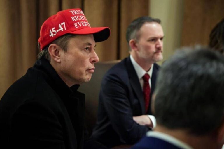 Elon Musk lascerà team Trump? Casa Bianca: “Via quando avrà terminato il lavoro”.