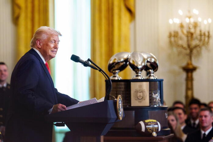 Donald Trump welcomes the Navy Midshipmen - Washington