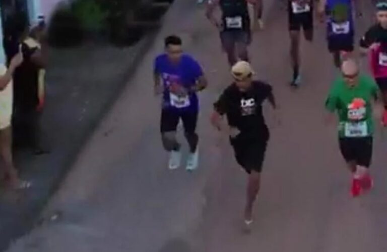 Brasile, corre una gara ubriaco e in ciabatte. Premiato con una medaglia al traguardo – Video.