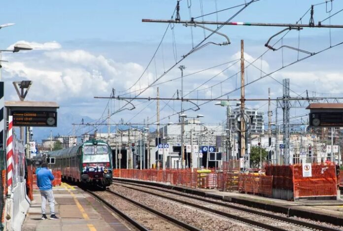 Stazione_ferroviaria