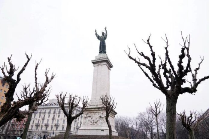 Statua_San_Francesco